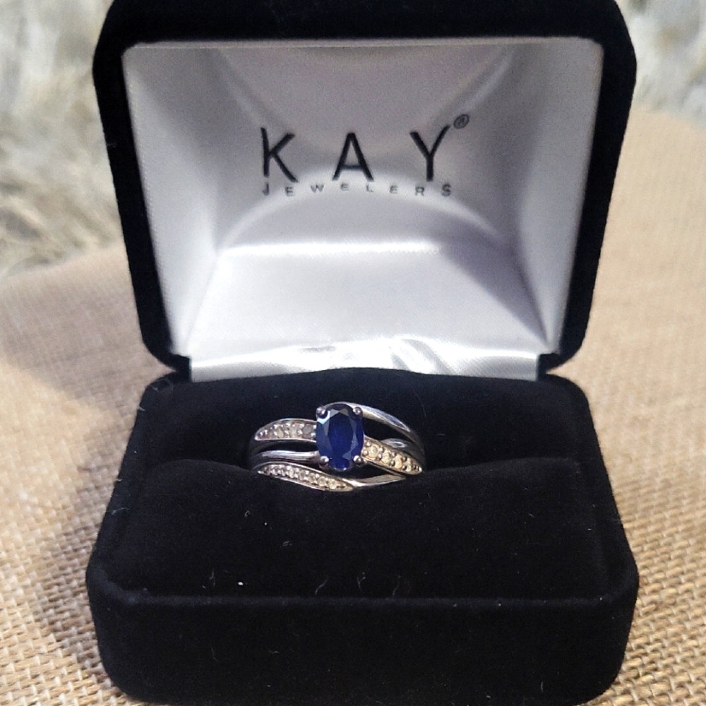 Kay Jewelers Sapphire Blue and Silver Ring - Picture 2 of 7